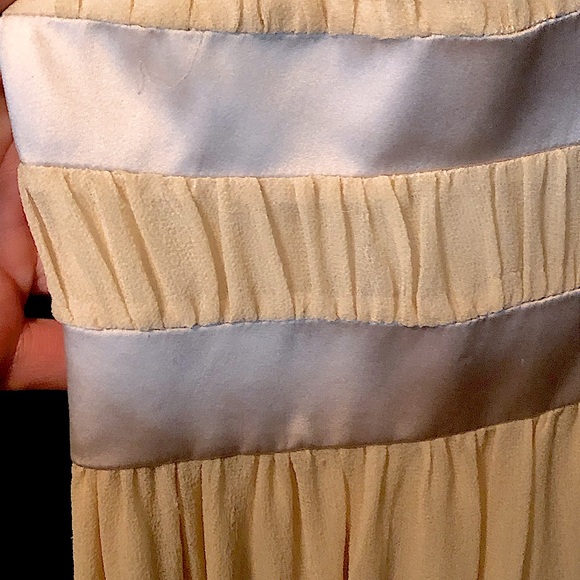 Jasmine do Milo cream light weight soft dress. - Picture 10 of 11